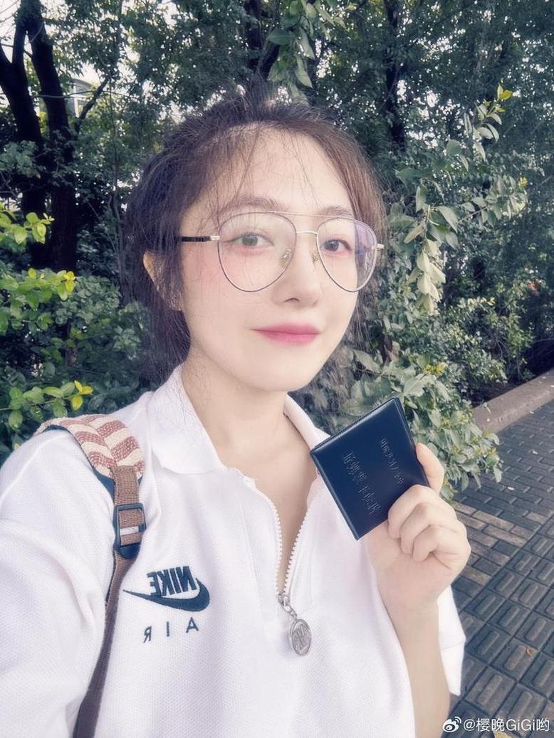 樱晚gigi钢琴家的图包，让你深刻感受音乐对心灵的洗礼 - 糖派可集