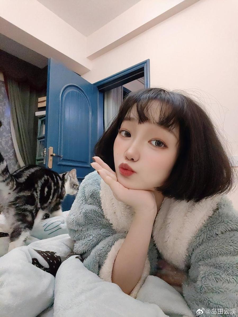 云溪溪奶桃全部作品，高清美图一次呈现