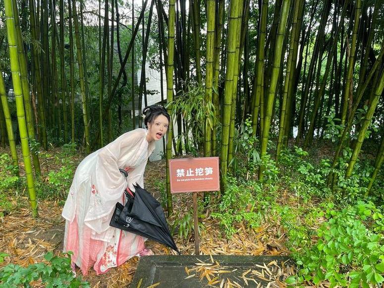 让你惊叹的夏小秋秋cos秋和柯基的无删图片是这样的神仙存在