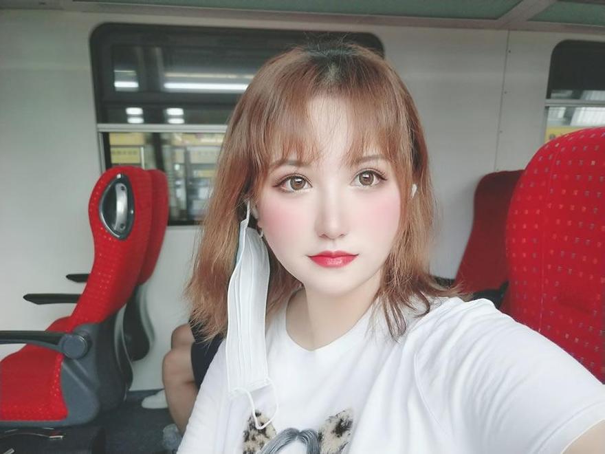 从未公开的夏鸽鸽不想起床coser私藏图片，终于曝光。