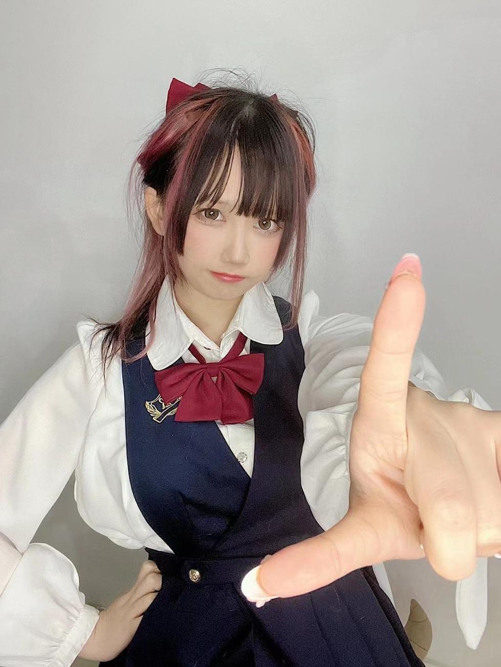 浅野菌子多大了！看看她的代表美图