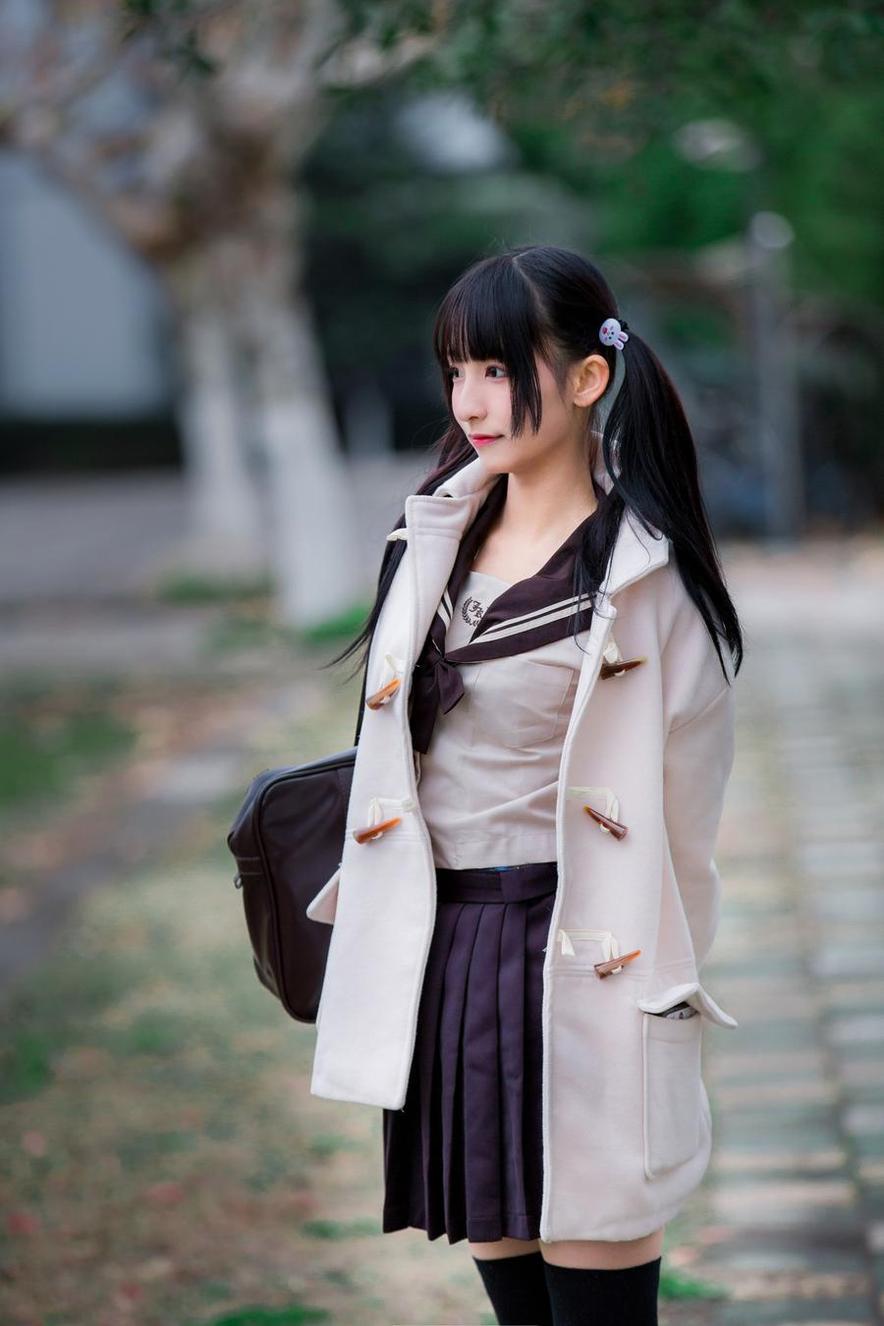 神乐坂真冬恋爱魔咒：炫酷cosplay图片