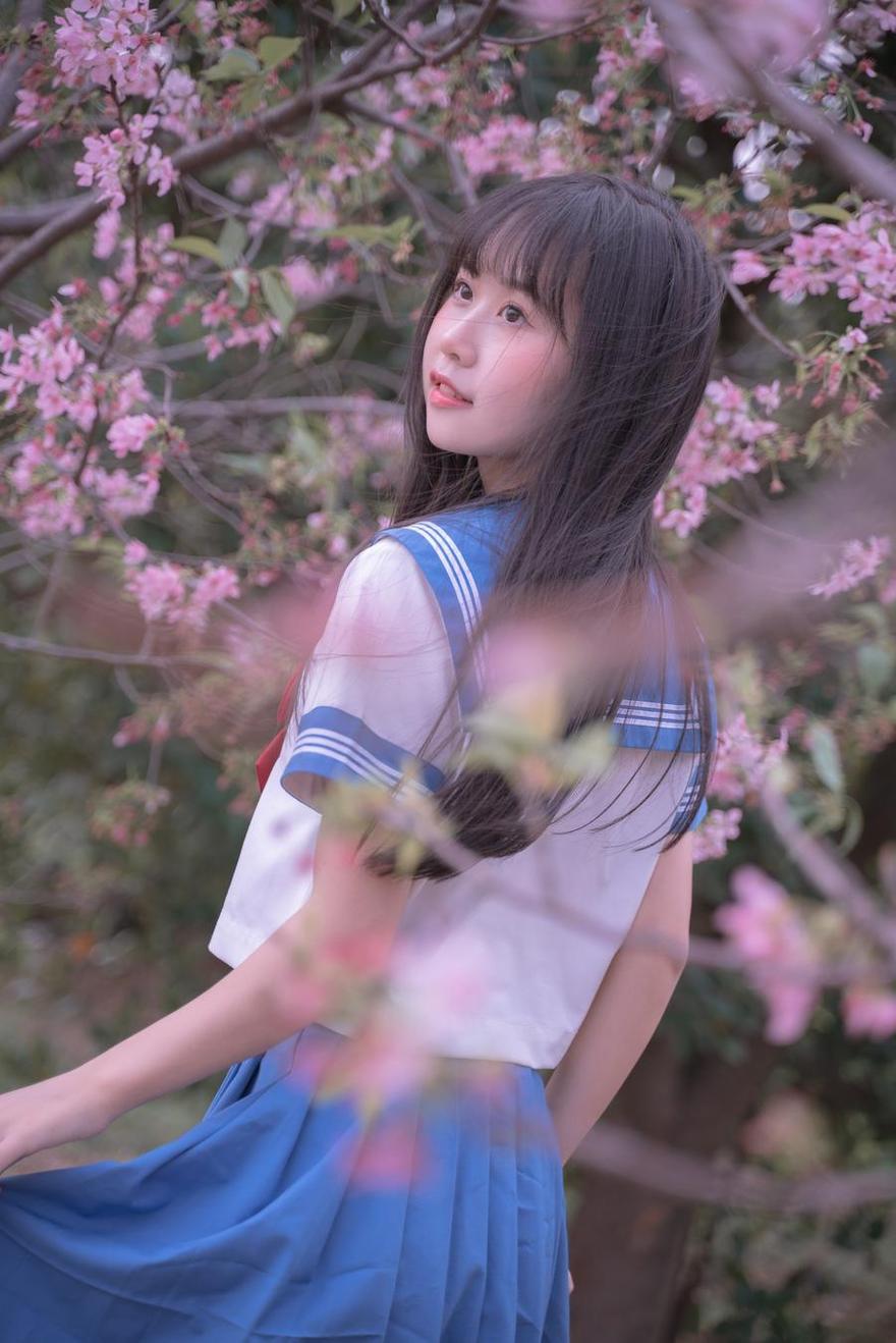 绝佳的萌芽儿半次元cos照片分享