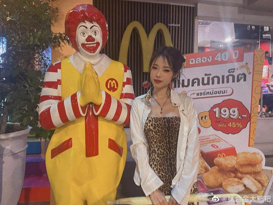 钛合金titi免费看，摄影大师的原图震撼呈现